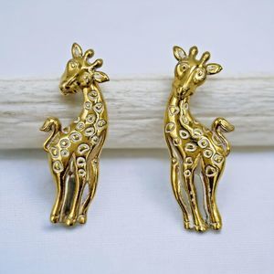 Avon Giraffe Earrings Vintage 1992 Dangle Jungle Animal White Enamel Spots Posts